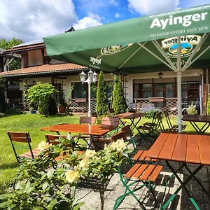 Hotell Hotel-restaurant Zum Hirschhaus Inklusiv Chiemgaukarte