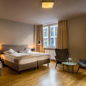 *** Hotel Munique Frankfurt Duitsland